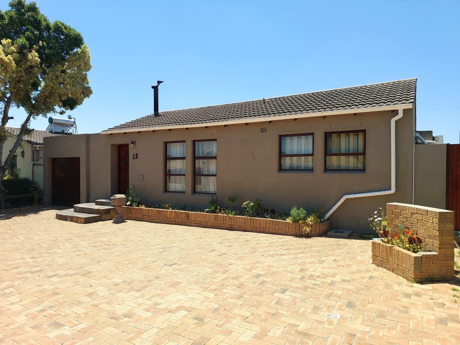 3 Bedroom Property for Sale in Northpine Western Cape